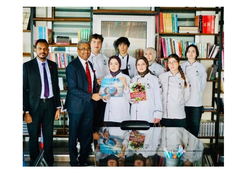 The diplomatic staff of the Embassy of Sri Lanka in Ankara, on 16 December 2025, visited the ’Chef Academy’, a gastronomy institute in Ankara