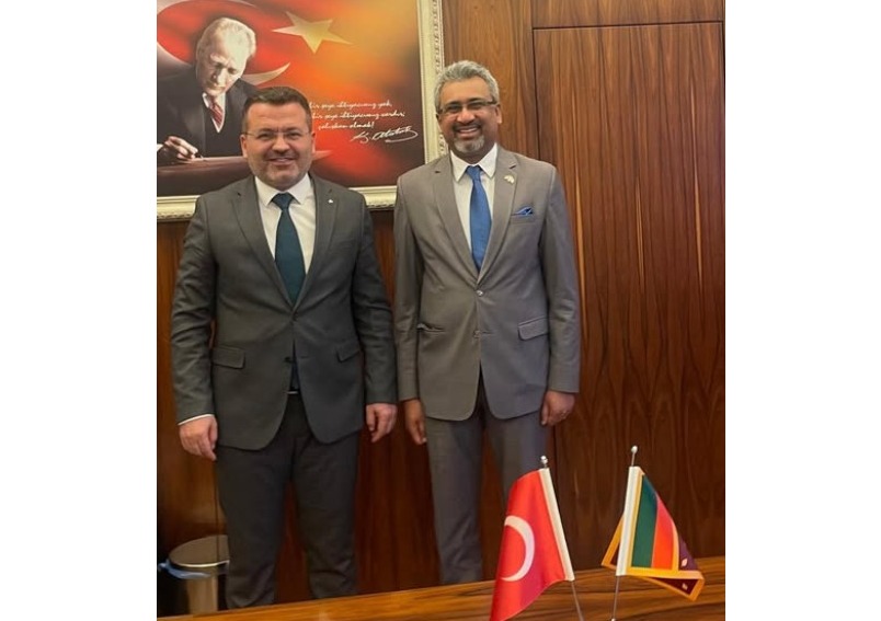 Ambassador Niluka Kadurugamuwa today (19) held a constructive meeting with Mr. Yunus Öz, Director General for International Workforce of the Ministry of Labour and Social Security of Turkiye
