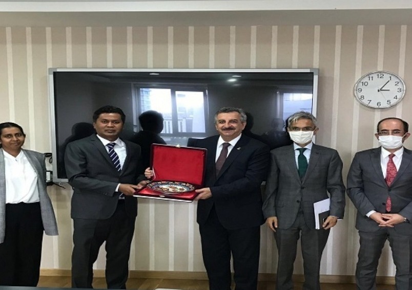 Ambassador meets Deputy Minister of Industry and Technology Hasan Buyukdede