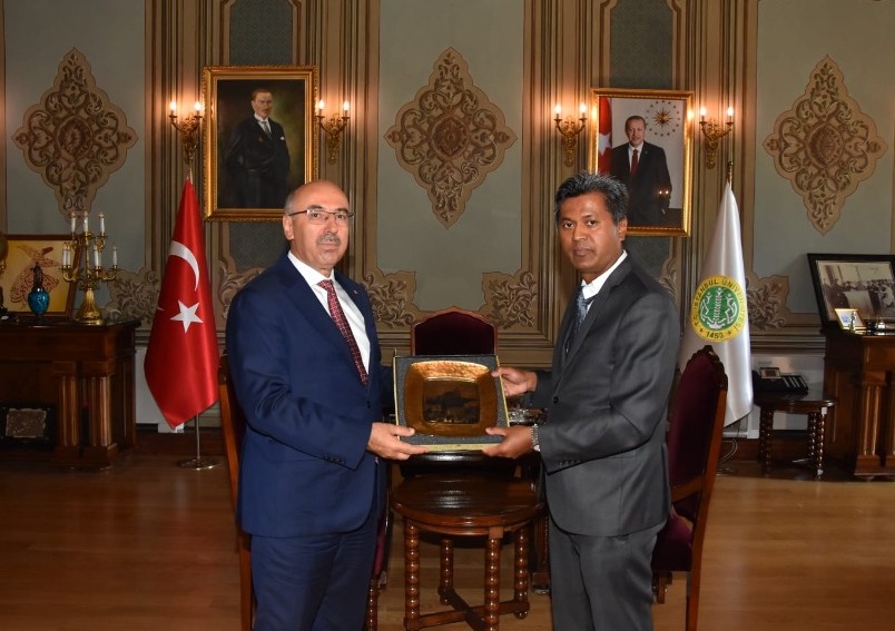 Sri Lankan universities to establish links with Istanbul University